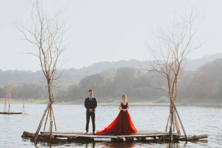prewedd red